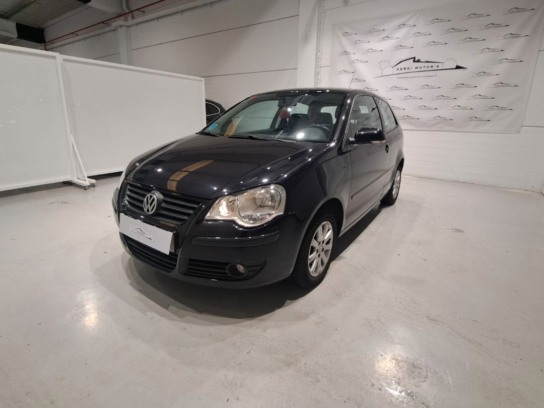 VOLKSWAGEN Polo 1.4 Advance